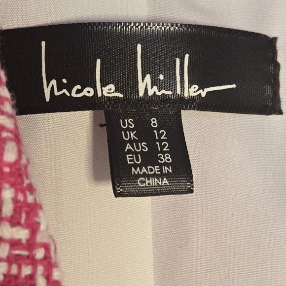 Nicole Miller Pink and White Patterned Garment (2b) - Picture 4 of 11